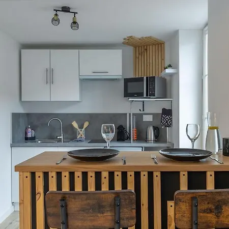 L'Appart Des Platanes Romorantin-Lanthenay Exterior photo
